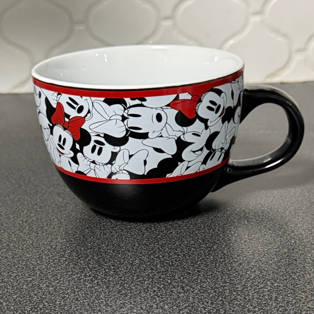 Disney Minnie Mouse soup mug